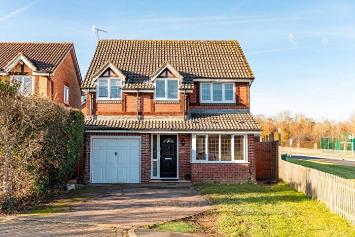 4 Bedroom Detached House For Sale In Grasslands, Smallfield, RH6