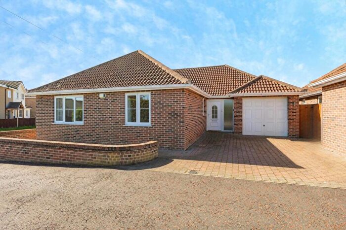 3 Bedroom Bungalow For Sale In Besthorpe Road, Attleborough, Norfolk, NR17