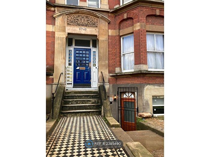 4 Bedroom Flat To Rent In Fairlawn Mansions, London, SE14