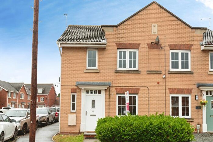 3 Bedroom Semi-Detached House For Sale In Acasta Way, Hull, HU9