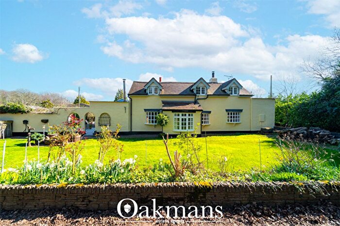 3 Bedroom Detached House For Sale In Juggins Lane, Earlswood, Solihull, Warwickshire, B94