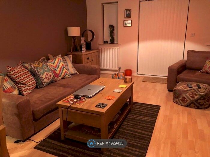 2 Bedroom End Of Terrace House To Rent In Primrose Lane, Cambridge, CB24