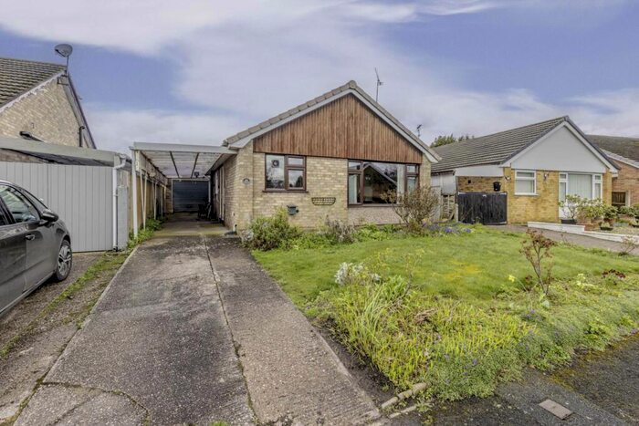 2 Bedroom Detached Bungalow For Sale In Goldhurst Drive, Tean, ST10