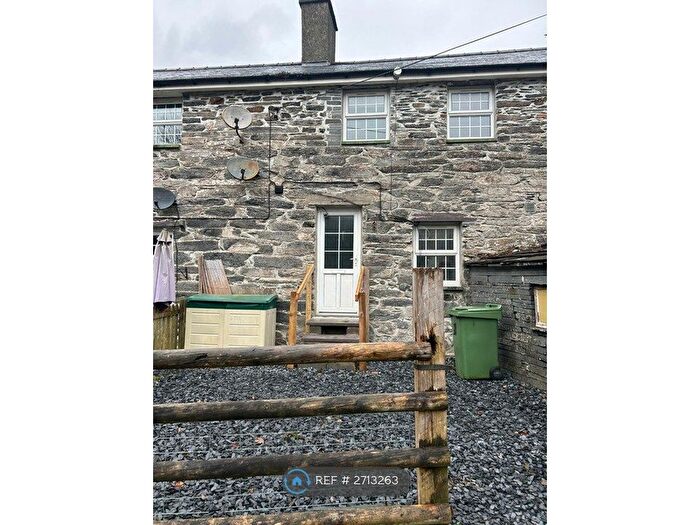 3 Bedroom Semi-Detached House To Rent In Glanrafon, Aberllefenni, Machynlleth, SY20