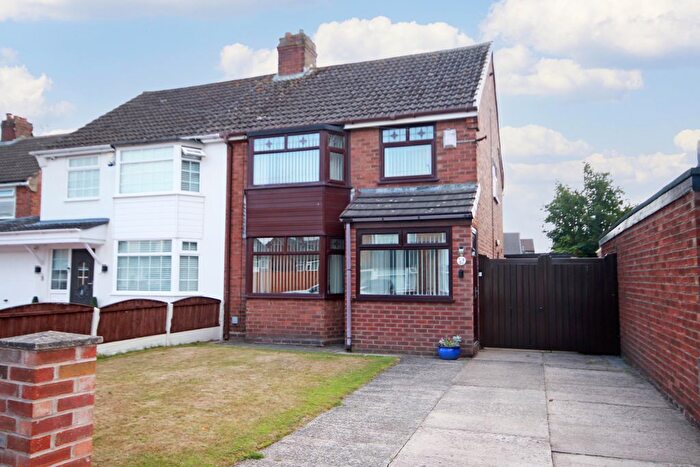 3 Bedroom Semi-Detached House For Sale In Rigby Road, Maghull, L31