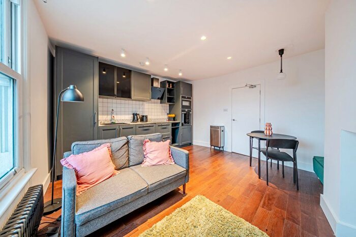 1 Bedroom Property To Rent In Grange Road, London, SE1