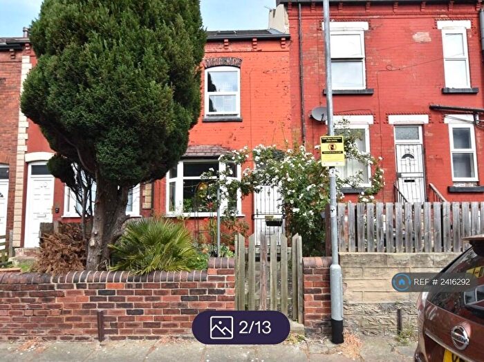 4 Bedroom Terraced House To Rent In Nowell Terrace, Leeds, LS9