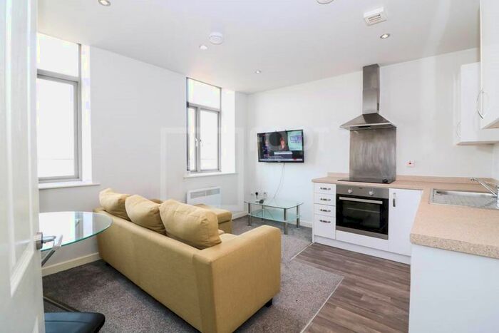 1 Bedroom Flat To Rent In Grattan House, Grattan Rd, Bradford, BD1