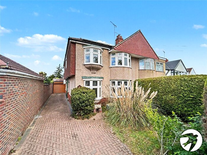 4 Bedroom Semi-Detached House For Sale In Welbeck Avenue, Sidcup, Kent, DA15