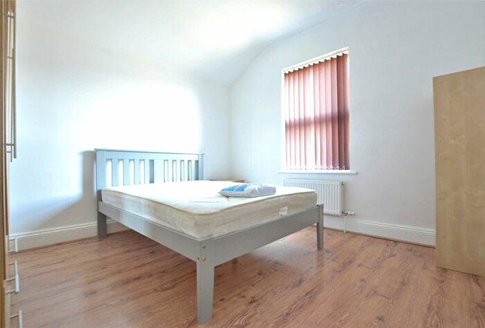 6 Bedroom Terraced House To Rent In Kingsholm Road, Gloucester, GL1