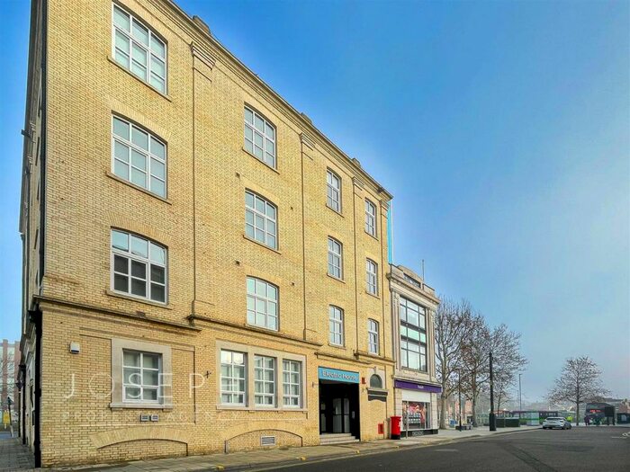 1 Bedroom Apartment To Rent In Lloyds Avenue, Ipswich, IP1