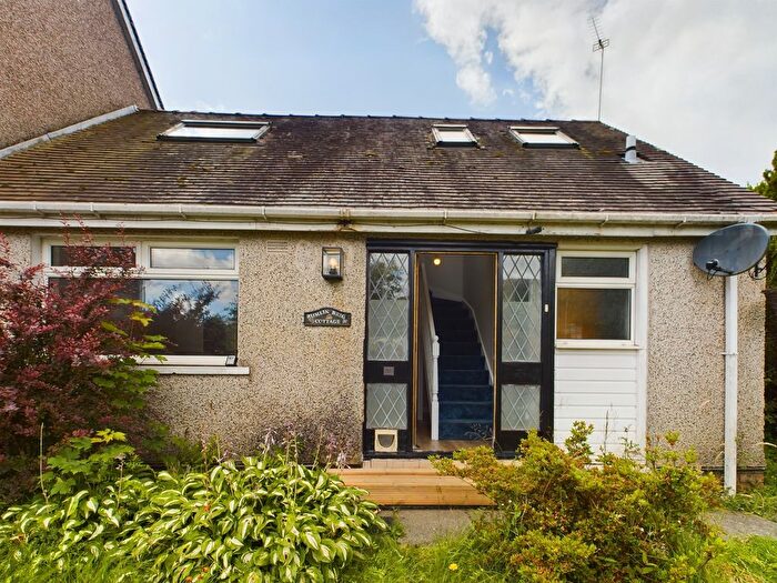 3 Bedroom End Of Terrace House To Rent In Haughhead, Strathblane Road, Campsie Glen, Glasgow, G66