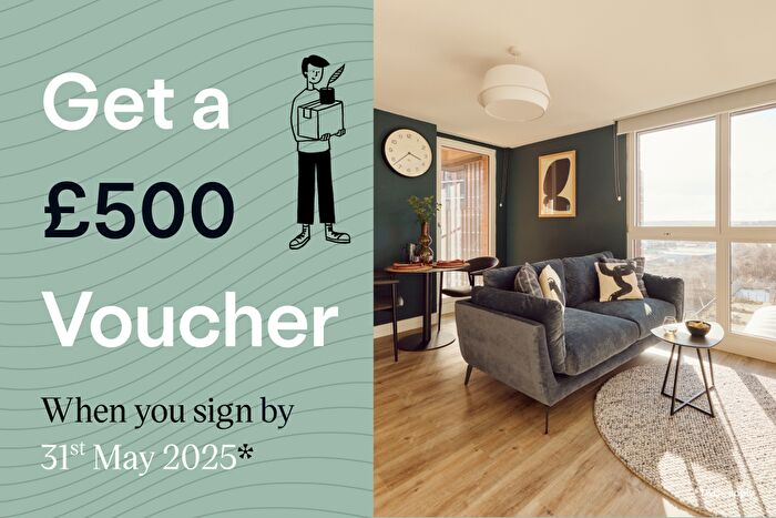 2 Bedroom Apartment To Rent In The Junction, Whitehall, Leeds, West Yorkshire, LS12