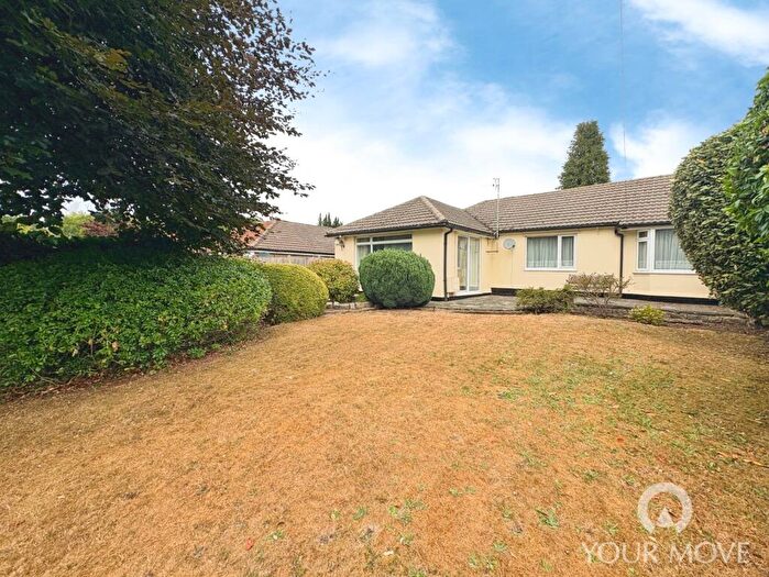 3 Bedroom Bungalow For Sale In Manor Road, Sole Street, Kent, DA13