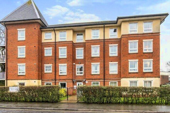 1 Bedroom Flat To Rent In Hebron Court, Southampton, SO15