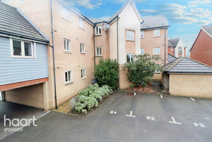 1 Bedroom Flat For Sale In Jovian Way, Ipswich, IP1