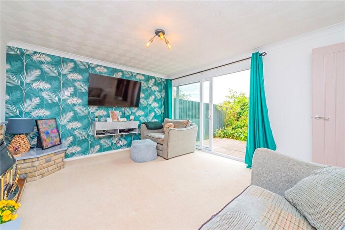 3 Bedroom Terraced House For Sale In Sandcroft, Sutton Hill, Telford, Shropshire, TF7