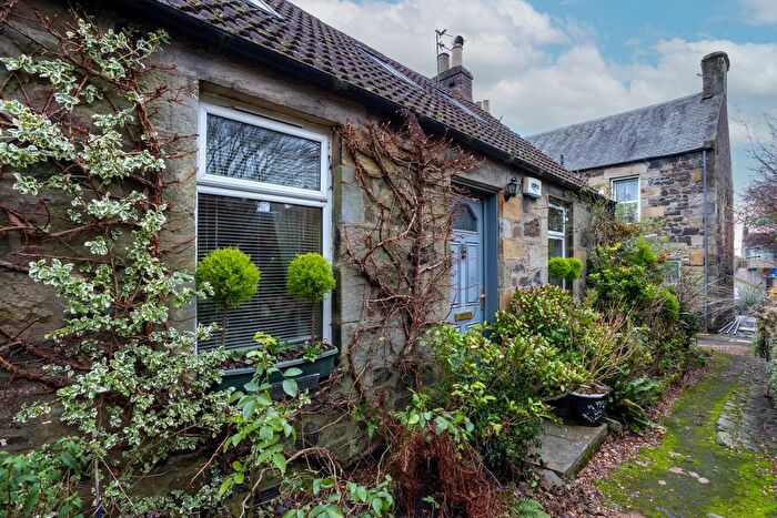 3 Bedroom Cottage For Sale In High Street, Leslie, KY6