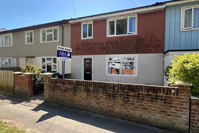 3 Bedroom Terraced House For Sale In Leominster Road, Portsmouth, Hampshire, PO6