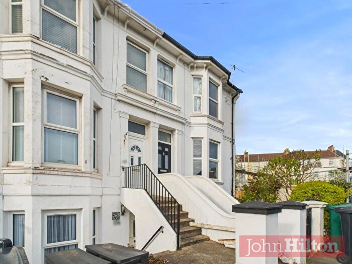 2 Bedroom Maisonette For Sale In Shelldale Road, Portslade, BN41