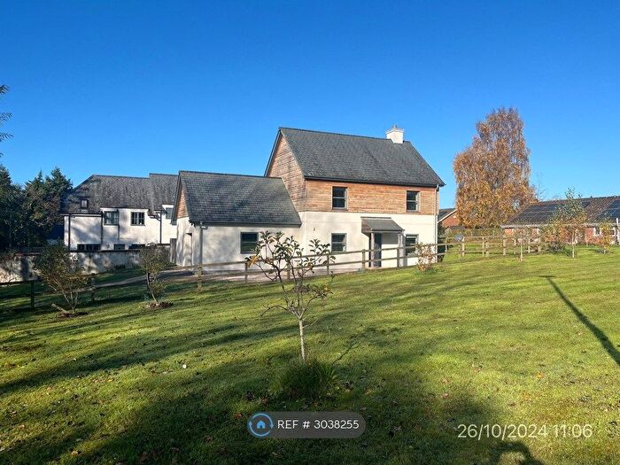 3 Bedroom Detached House To Rent In Lakes Down, Upton Pyne, Exeter, EX5