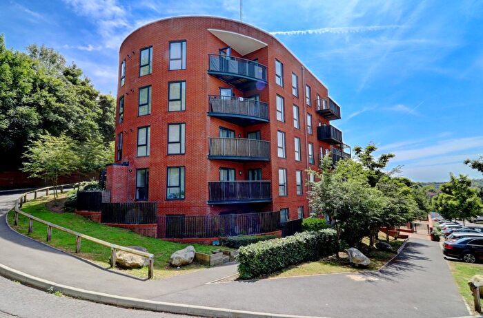 2 Bedroom Flat For Sale In Olympic Way, High Wycombe, Buckinghamshire, HP13