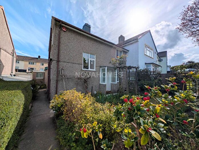 3 Bedroom Semi Detached House For Sale In Melrose Avenue, Pennycross, PL2