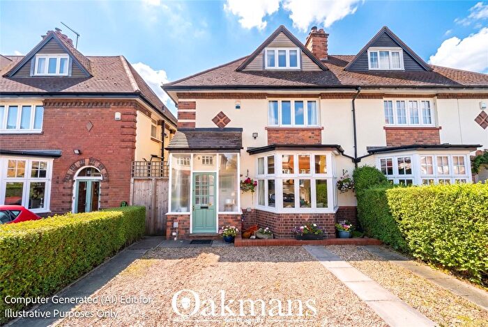 4 Bedroom Semi Detached House For Sale In Wentworth Road, Birmingham, B17
