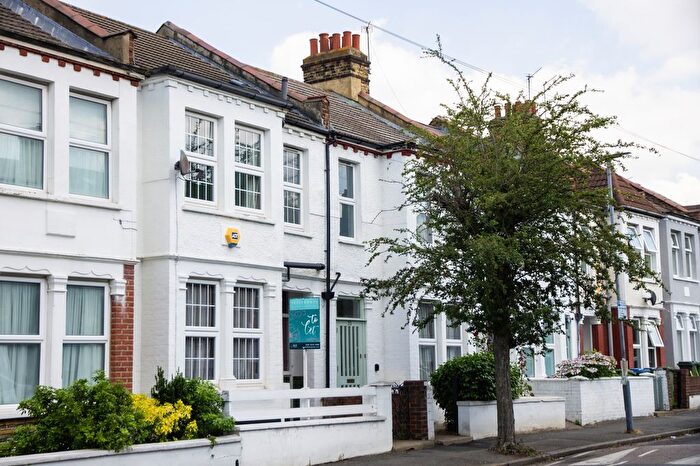 3 Bedroom Terraced House To Rent In Sandtoft Road, Charlton, SE7