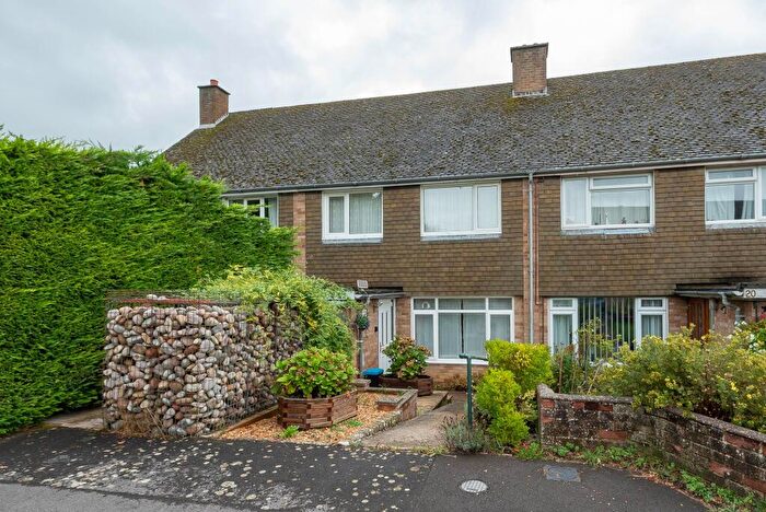 3 Bedroom Terraced House For Sale In Windrush Way, Standlake, OX29