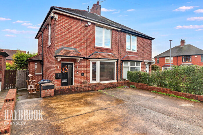 3 Bedroom Semi-Detached House For Sale In Porter Avenue, Pogmoor, S75