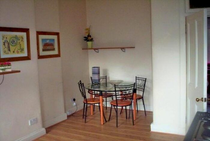 1 Bedroom Flat To Rent In Kelbourne Street, Glasgow, G20