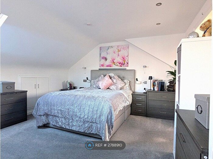 4 Bedroom Semi-detached House To Rent In Southfield Avenue, Bristol, BS15