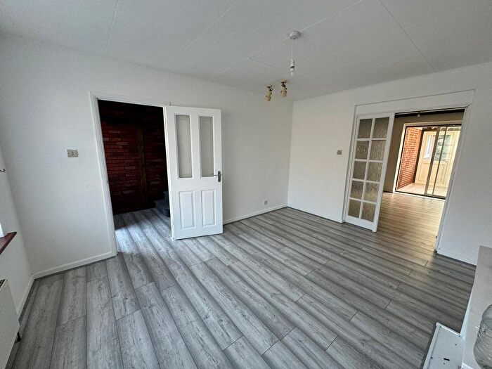 3 Bedroom Town House To Rent In , Dudley Road, Clacton, CO15