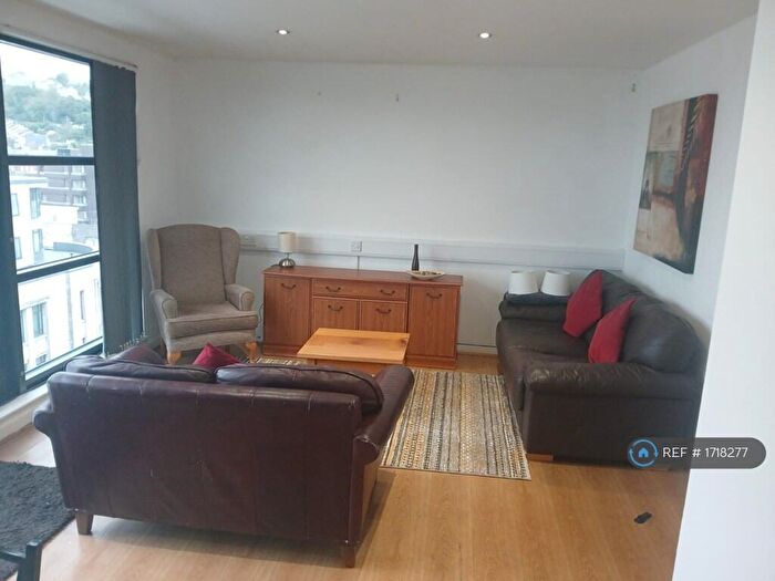 2 Bedroom Maisonette To Rent In Castle Buildings, Swansea, SA1