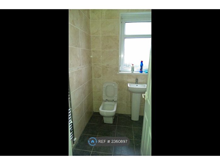 1 Bedroom Flat To Rent In Caerphilly Road, Cardiff, CF14