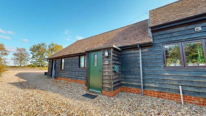 2 Bedroom Cottage To Rent In Milton Road, Drayton, OX14