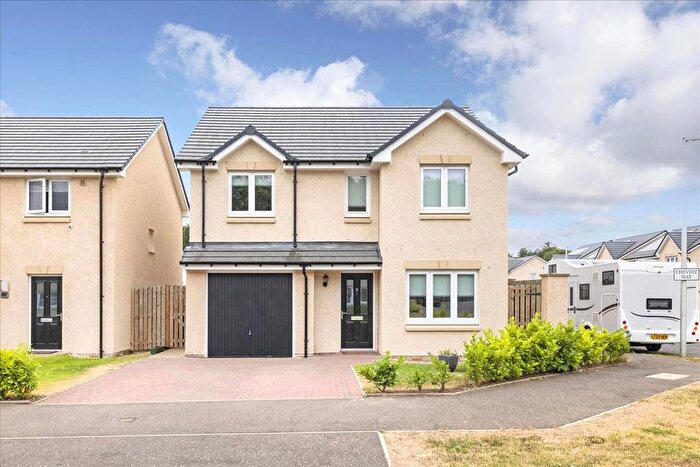 4 Bedroom Detached House For Sale In Mountmarle Avenue, Roslin, EH25