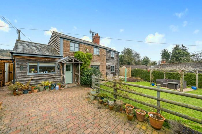 4 Bedroom Detached House For Sale In Tillington, Hereford, HR4