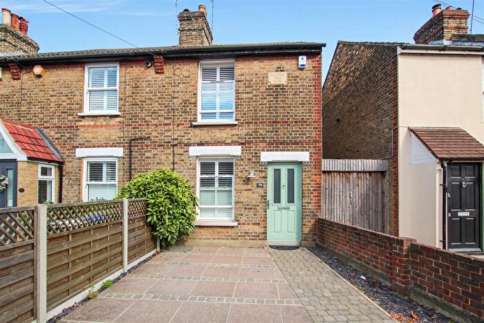 2 Bedroom Cottage For Sale In Bourne Road, Bexley Village, DA5