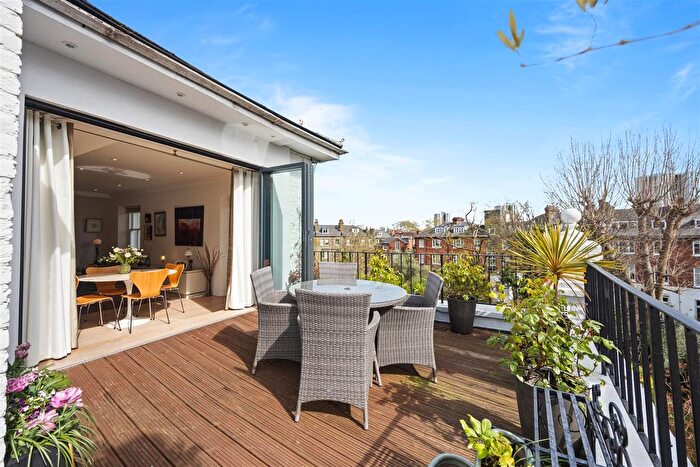 3 Bedroom Flat For Sale In Buckland Crescent, Belsize Park, NW3