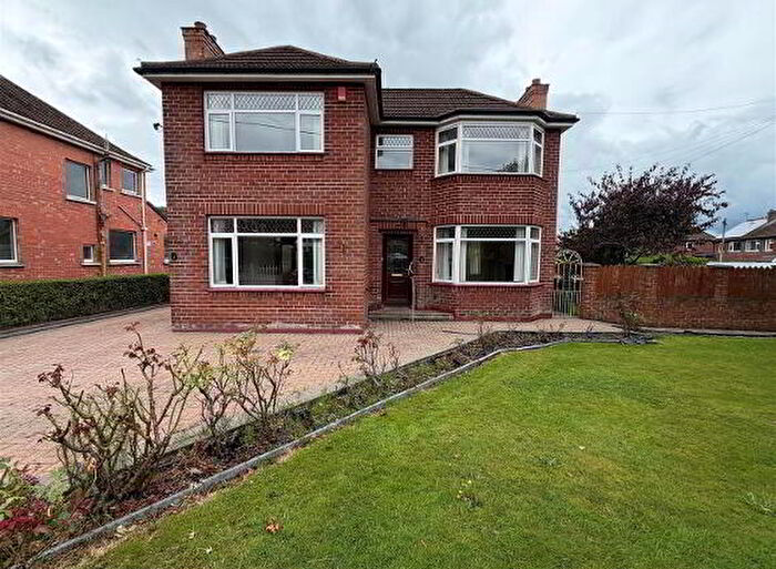 3 Bedroom Detached House For Sale In Abbey Mount, Bangor, BT20