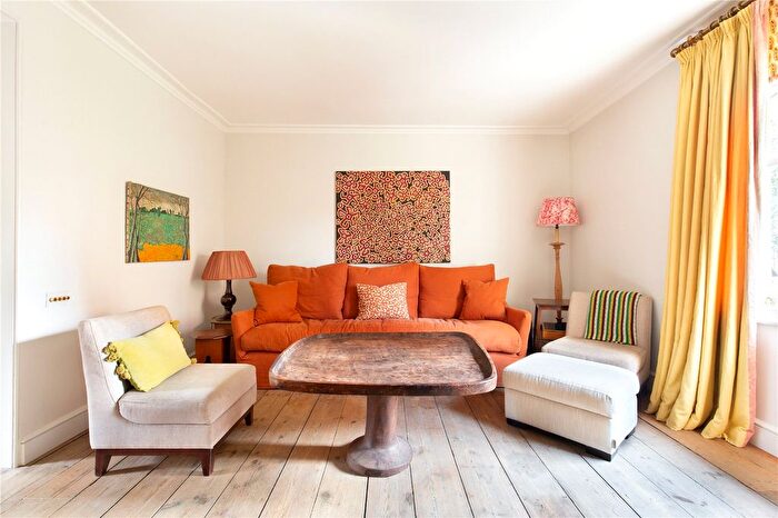 3 Bedroom Terraced House To Rent In Park Walk, Chelsea, London, SW10