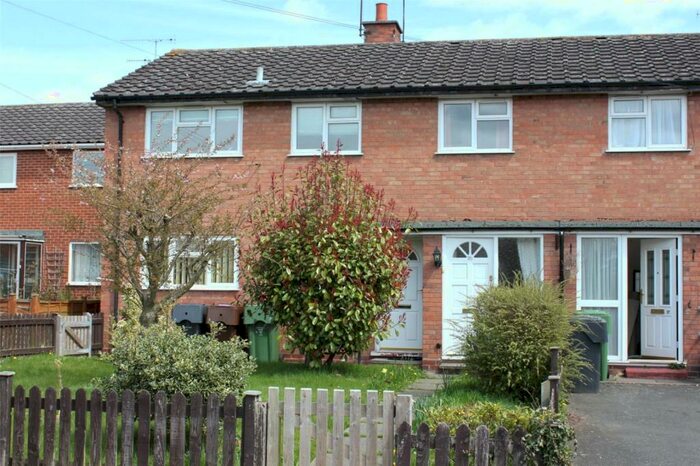 1 Bedroom Terraced House To Rent In Vicarage Close, Bromsgrove, Worcestershire, B60