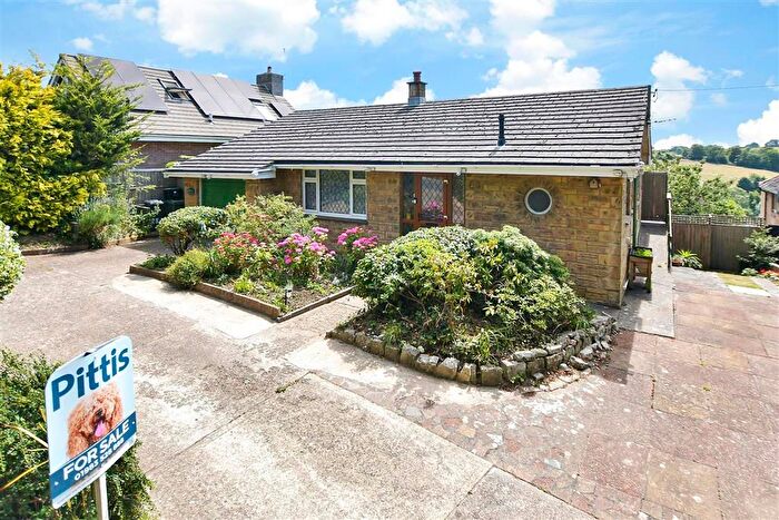 2 Bedroom Detached Bungalow For Sale In Nodgham Lane, Newport, Isle Of Wight, PO30