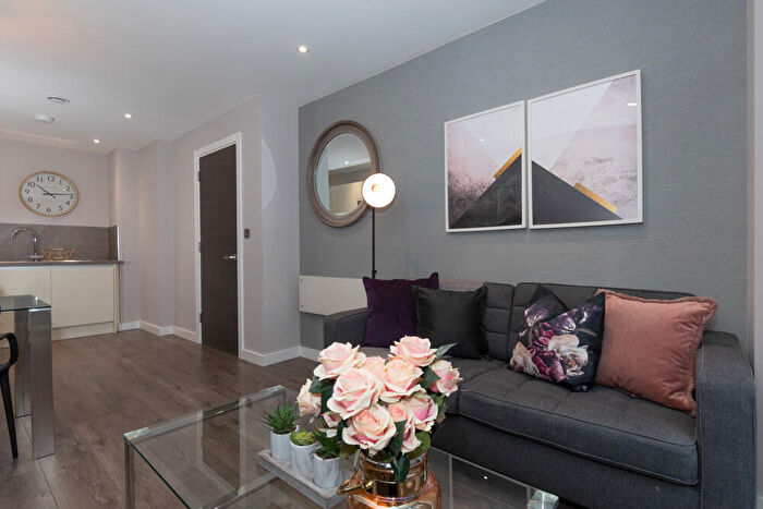 1 Bedroom Apartment For Sale In Fully Managed Liverpool Apartment, City Centre, L1