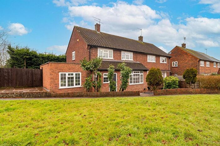 3 Bedroom Semi-Detached House For Sale In Stanborough Avenue, Borehamwood, WD6