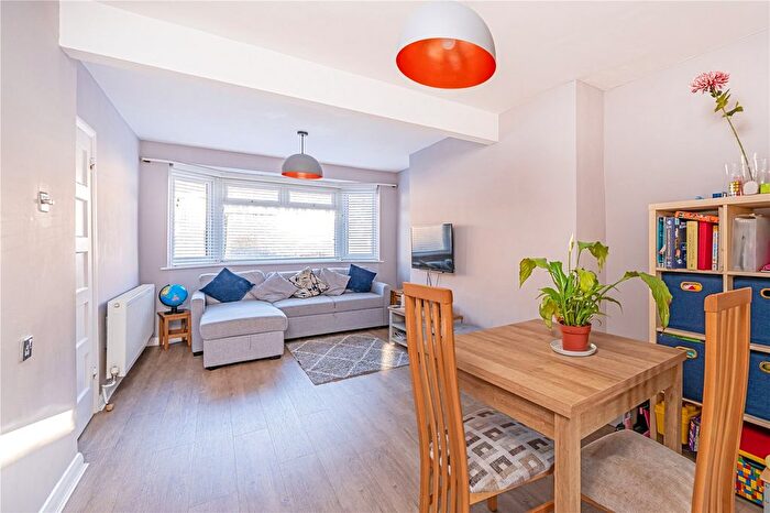 3 Bedroom Terraced House For Sale In Fulwell Park Avenue, Twickenham, TW2