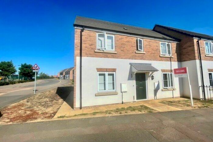 3 Bedroom Property To Rent In Constantine Drive, Peterborough, PE2