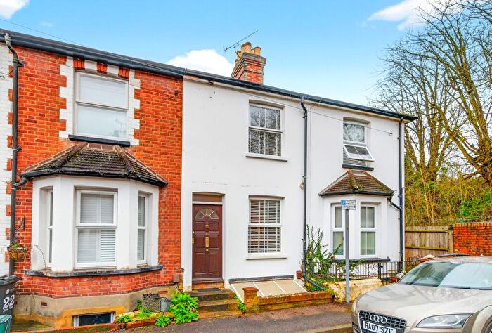 3 Bedroom Terraced House For Sale In Acacia Road, Guildford, GU1